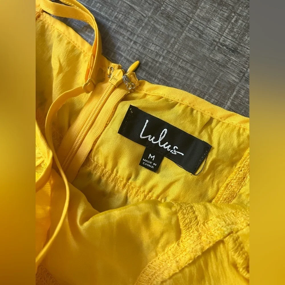Lulu’s Love Me Right Yellow Lace Bodycon Midi Dress Medium Slit Sexy - Picture 5 of 5